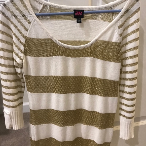 Gold & White sweater - Picture 1 of 1